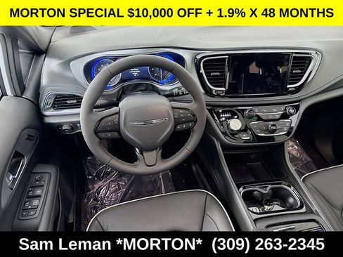 New 2026 Chrysler Pacifica Limited w/ S Appearance Package AWD/4WD image 23