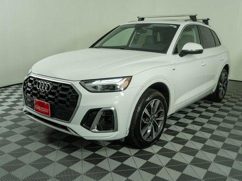 Used 2024 Audi Q5 2.0T Premium Plus AWD/4WD image 3