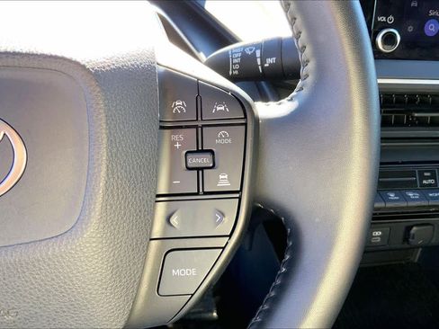 Used 2023 Toyota Prius LE image 23