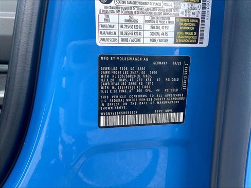 New 2025 Volkswagen ID. Buzz Pro S Plus image 17