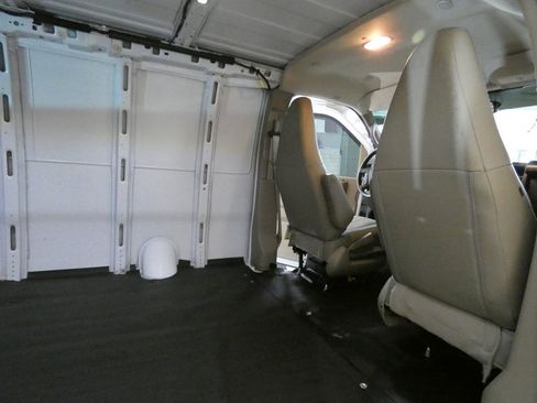 Used 2023 Chevrolet Express 2500 w/ Driver Convenience Package RWD image 20