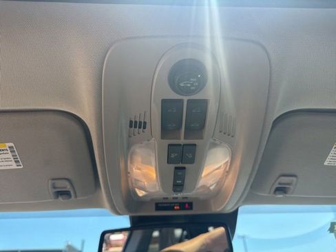 Used 2015 Chevrolet Equinox LT w/ Power Convenience Package FWD image 22