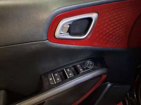 Used 2020 Kia Soul GT-Line Turbo FWD image 17