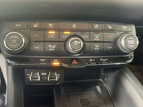 Used 2023 Dodge Durango R/T image 17