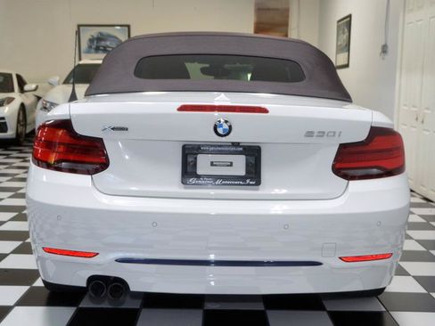 Used 2020 BMW 230i xDrive Convertible w/ Convenience Package AWD/4WD image 9