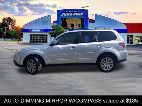 Used 2011 Subaru Forester 2.5X Premium image 3