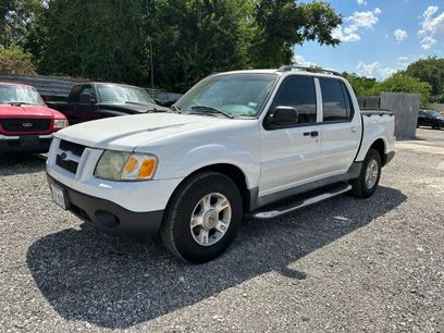 Used 2004 Ford Explorer Sport Trac XLS