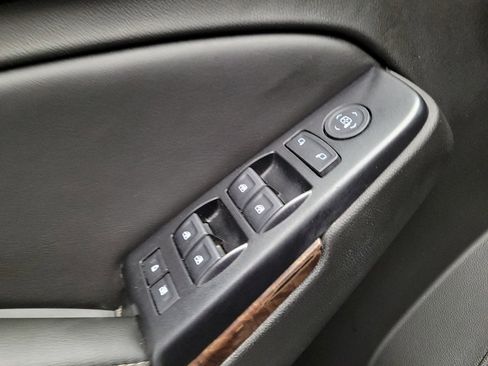 Used 2018 Chevrolet Tahoe LS w/ Max Trailering Package AWD/4WD image 27