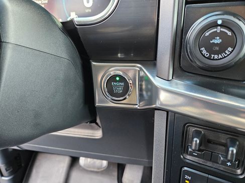 Used 2023 Ford F150 Lariat w/ Trailer Tow Package image 22