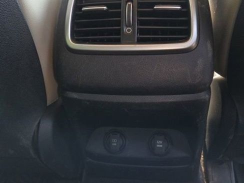 Used 2019 Kia Sorento EX FWD image 13