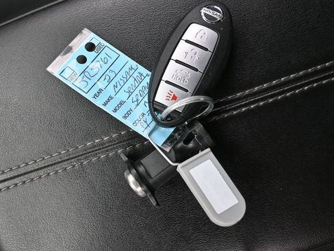 Used 2023 Nissan Sentra SV image 18