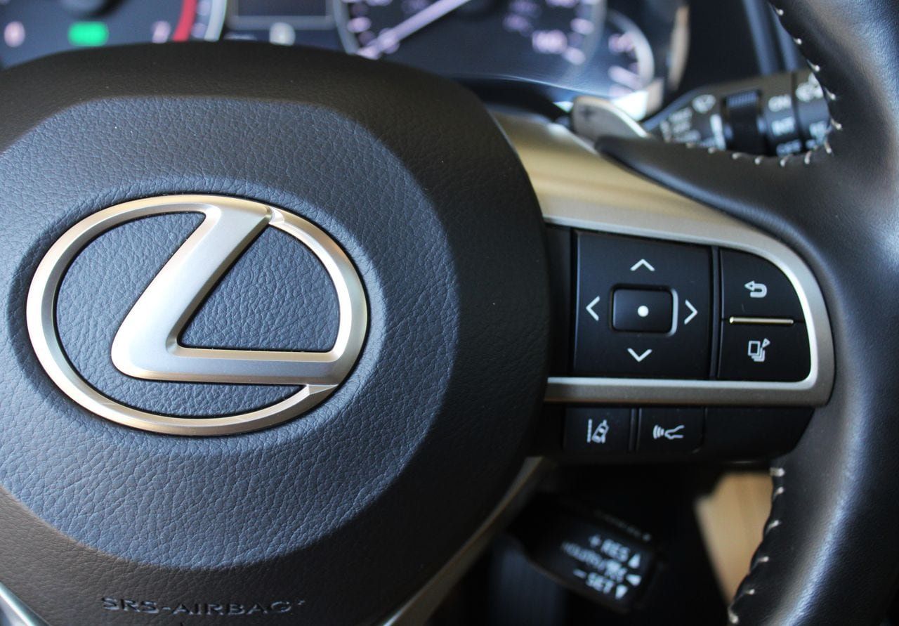 Used 2021 Lexus RX 450h AWD w/ Premium Package image 37
