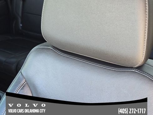 Used 2020 Chevrolet Silverado 1500 LTZ w/ LTZ Texas Edition image 16