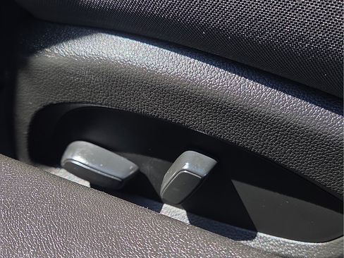 Used 2023 Chevrolet Camaro LS RWD image 15