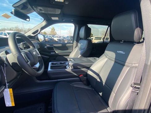 New 2026 Ford Expedition Max Platinum w/ Stealth Appearance Package image 18