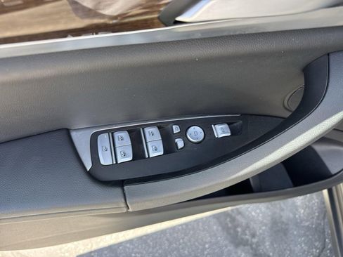 Used 2023 BMW X3 xDrive30i w/ Convenience Package image 19