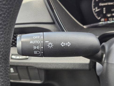 Certified 2025 Honda CR-V LX image 18
