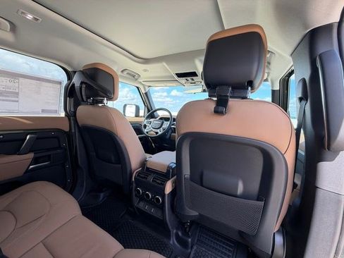 New 2026 Land Rover Defender 110 S AWD/4WD image 17