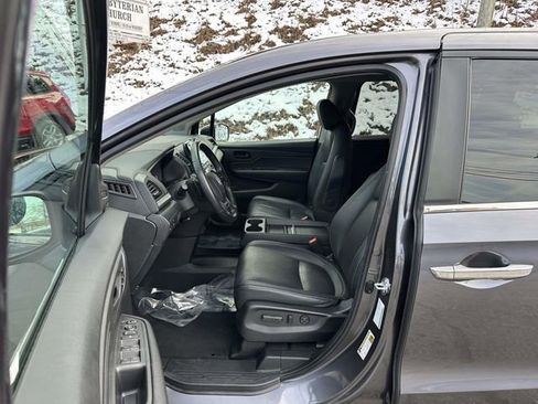 Certified 2024 Honda Odyssey EX-L image 16