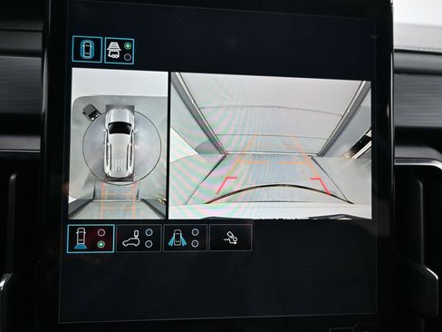 New 2026 GMC Acadia AT4 w/ Luxury Package AWD/4WD image 16