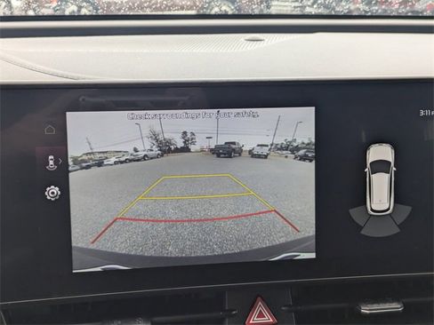 Used 2024 Kia Sportage EX image 22