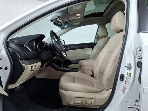 Used 2016 Subaru Outback 2.5i Limited image 16