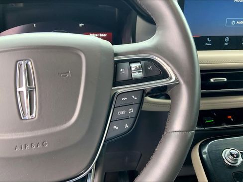 Used 2021 Lincoln Nautilus FWD w/ Equipment Group 101A image 25