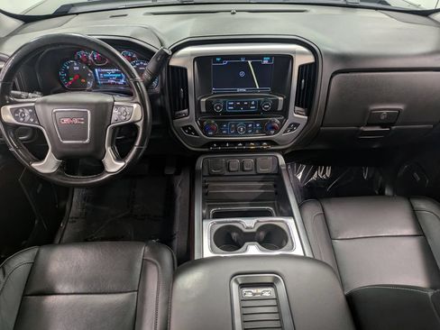Used 2018 GMC Sierra 1500 SLT AWD/4WD image 24