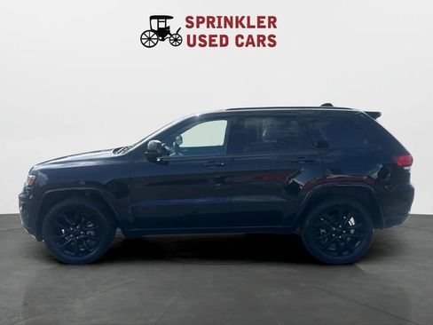 Used 2020 Jeep Grand Cherokee Altitude AWD/4WD image 7