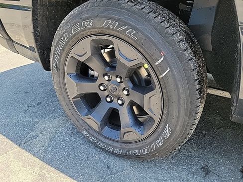 New 2026 RAM 1500 Tradesman AWD/4WD image 17