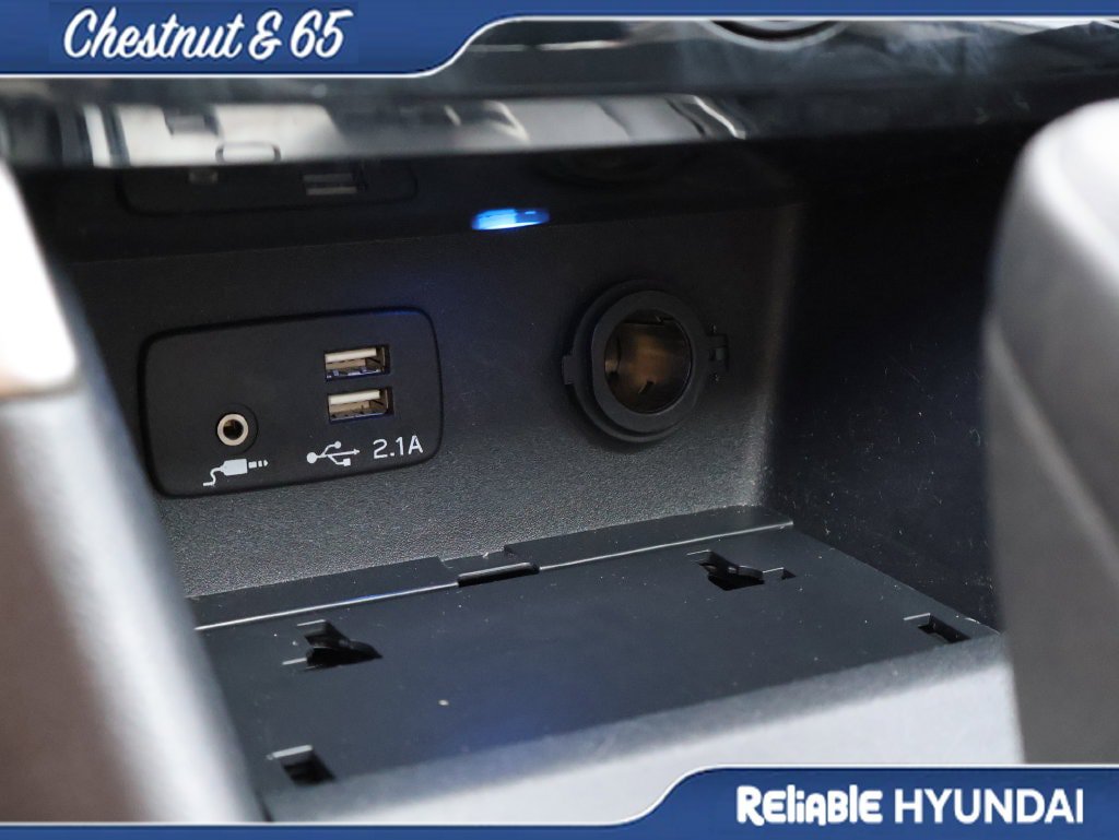 Used 2019 Subaru Forester Premium AWD/4WD image 40