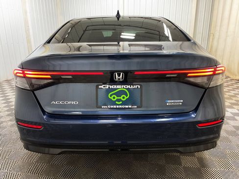 Used 2024 Honda Accord Touring image 21