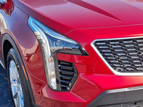 Certified 2021 Cadillac XT4 Luxury w/ Cold Weather Package image 10