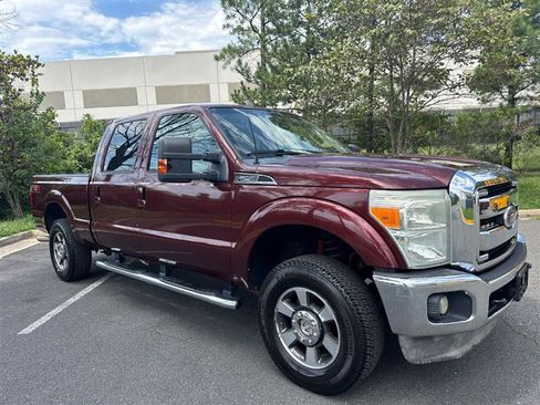Used 2011 Ford F250 Lariat w/ Lariat Interior Pkg AWD/4WD image 8