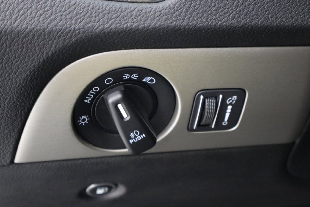 Used 2018 Dodge Durango AWD image 20