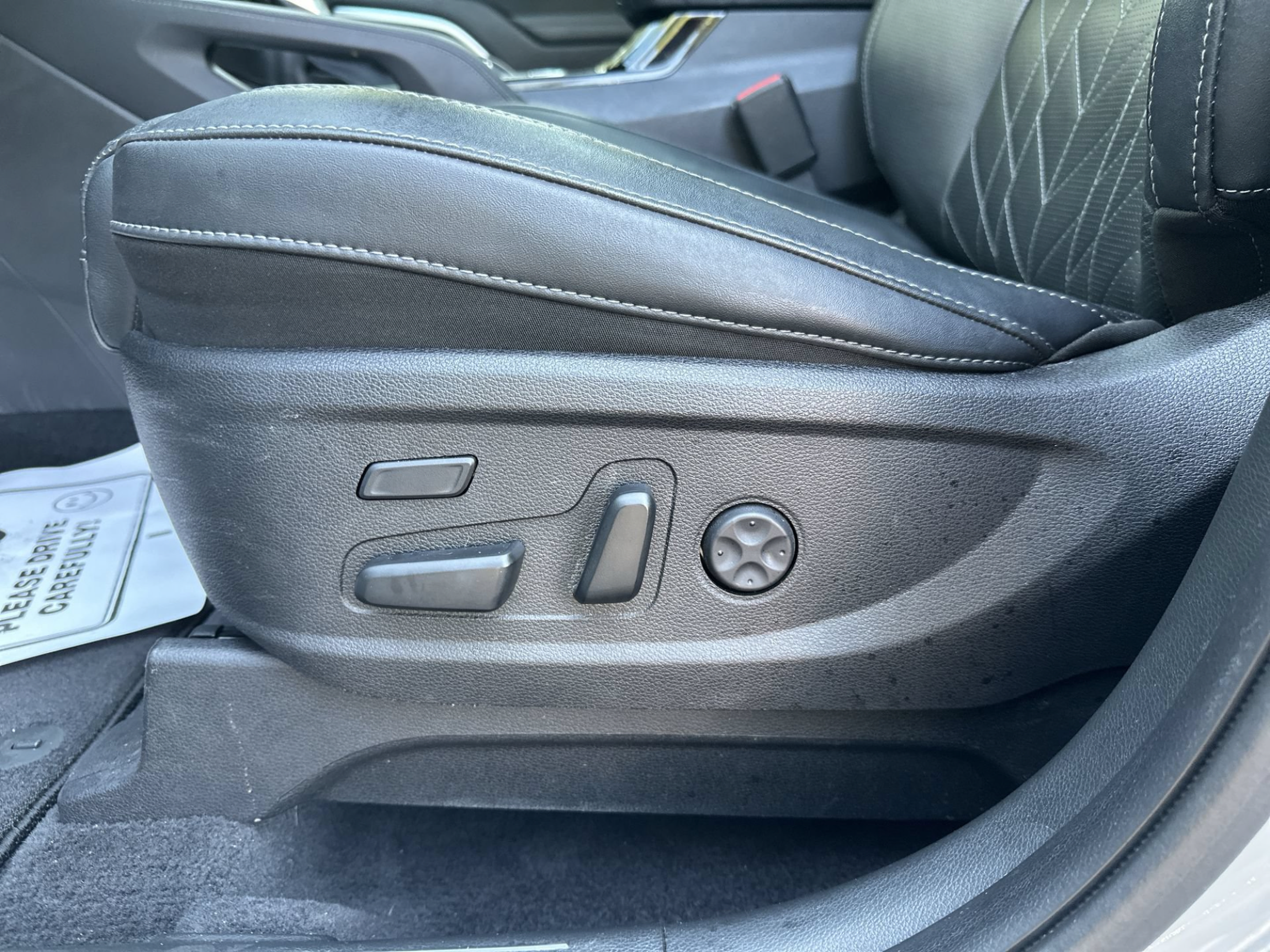 Used 2024 Kia Telluride SX Prestige X-Pro AWD/4WD image 14