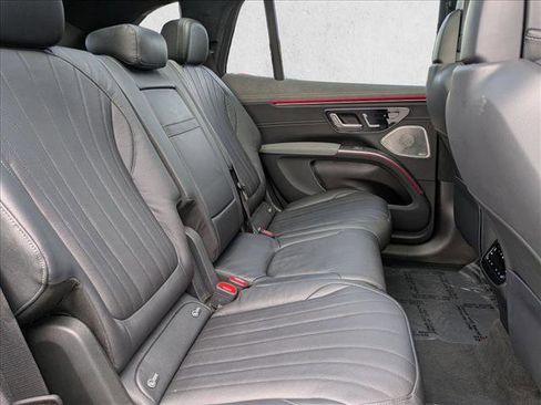 Certified 2023 Mercedes-Benz EQS 580 4MATIC SUV image 22