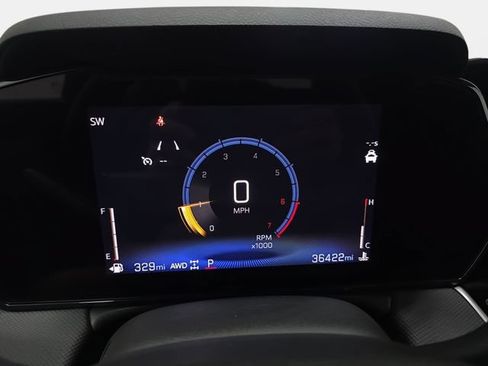 Used 2025 Chevrolet TrailBlazer LT AWD/4WD image 19