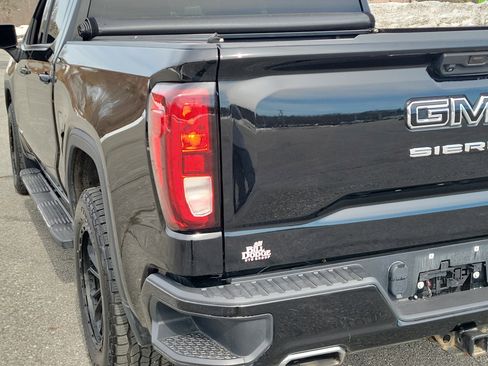 Used 2022 GMC Sierra 1500 Elevation image 11
