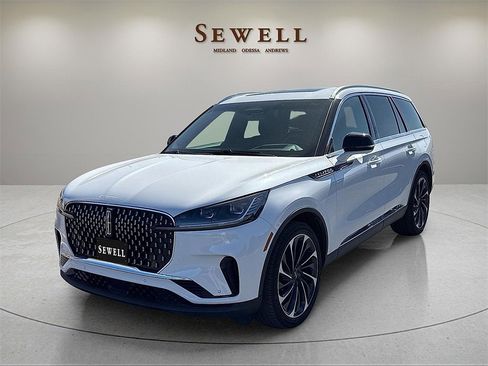 New 2025 Lincoln Aviator Reserve w/ Luxury Package image 1
