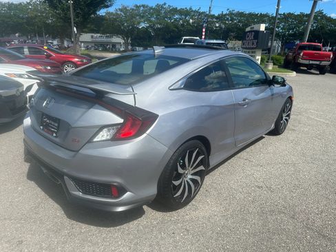 Used 2018 Honda Civic Si image 6