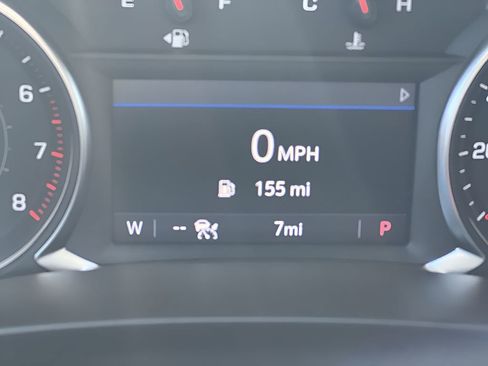 Certified 2025 Chevrolet Blazer LT w/ Convenience Package image 12