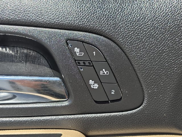 Used 2008 Chevrolet Silverado 2500 LTZ w/ Safety Package AWD/4WD image 28