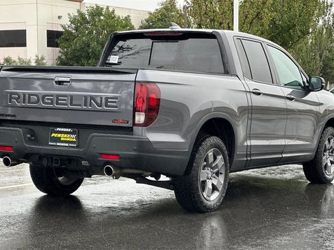 Certified 2025 Honda Ridgeline TrailSport image 4