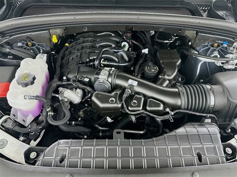 New 2025 Jeep Grand Cherokee L Overland image 18