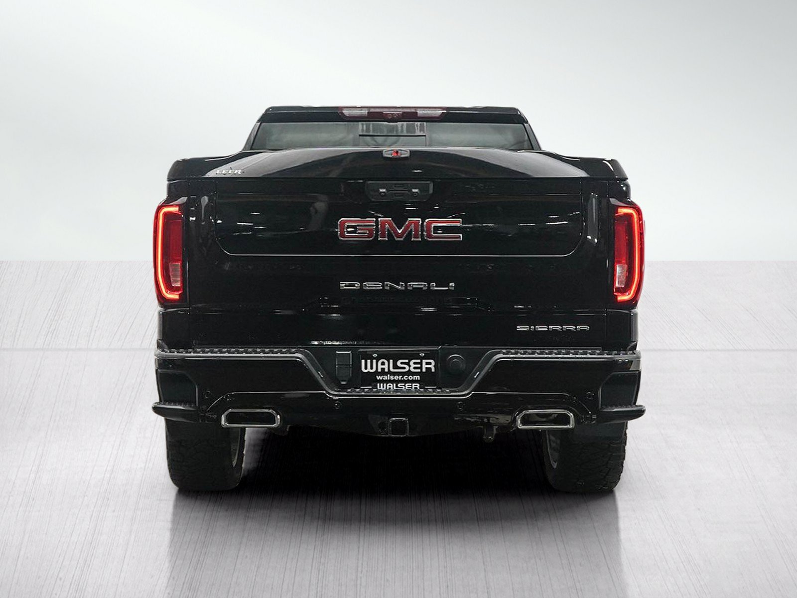 Used 2023 GMC Sierra 1500 Denali AWD/4WD image 4