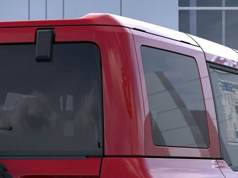 New 2025 Ford Bronco Badlands image 25