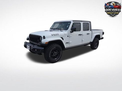 Used 2024 Jeep Gladiator Sport AWD/4WD image 1