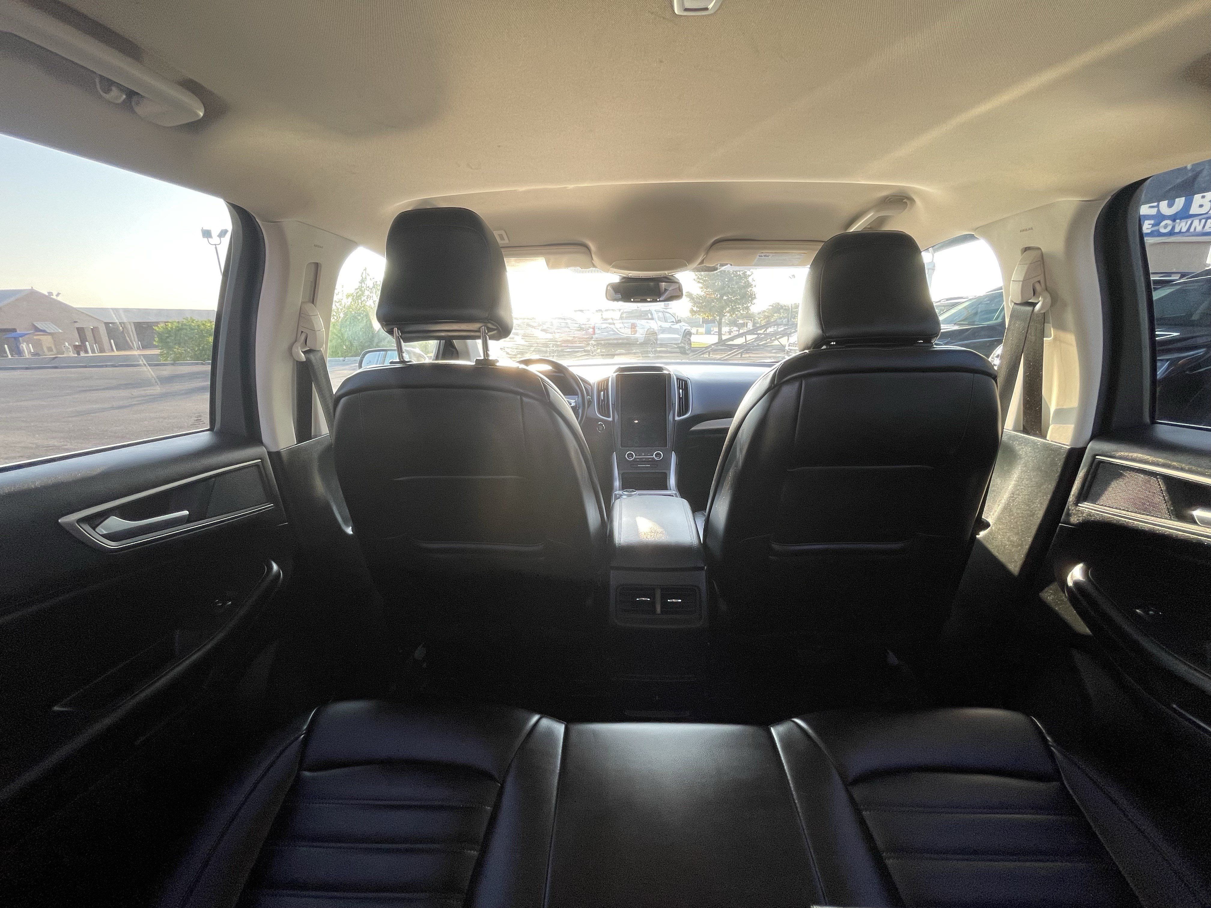 Used 2023 Ford Edge SEL AWD/4WD image 11