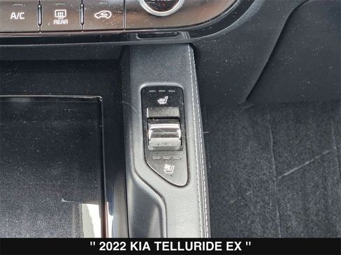 Used 2022 Kia Telluride EX w/ EX Premium Package image 23